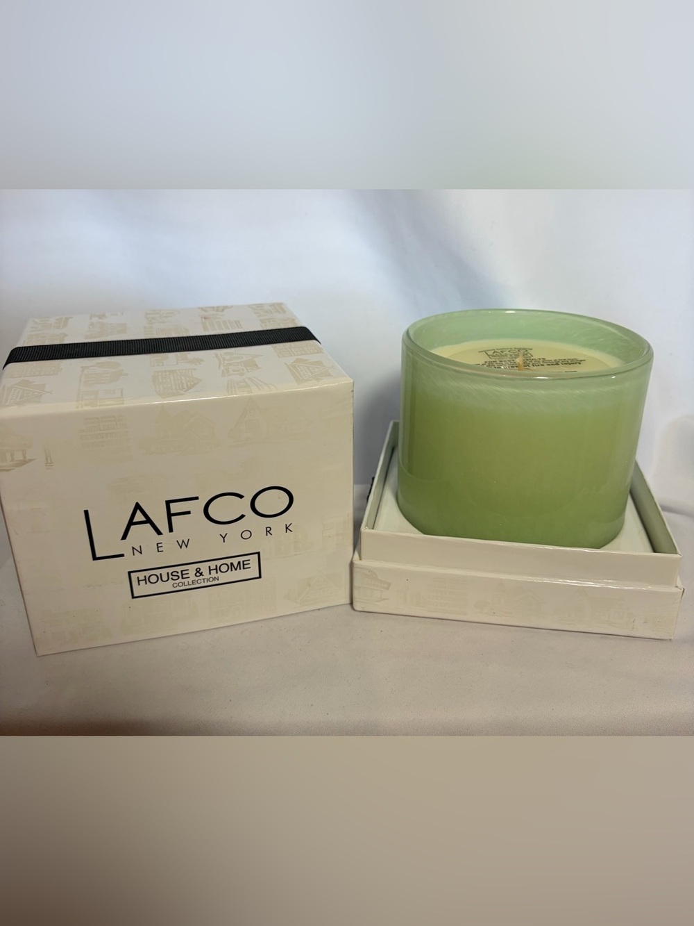 NWT LAFCO House & Home Collection- Patio - Geranium Mint Candle